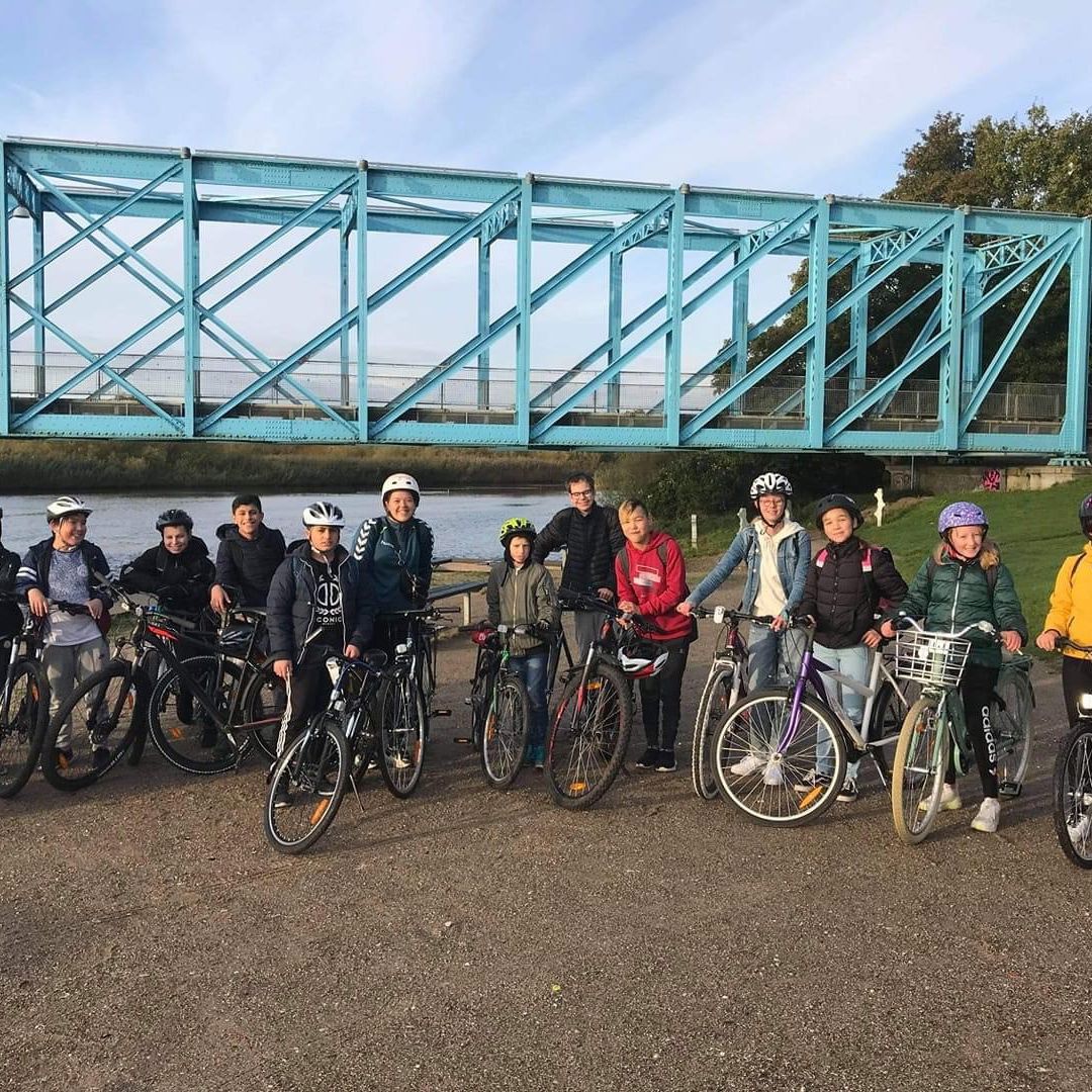 Børn fra Nordbyen på cykeltur